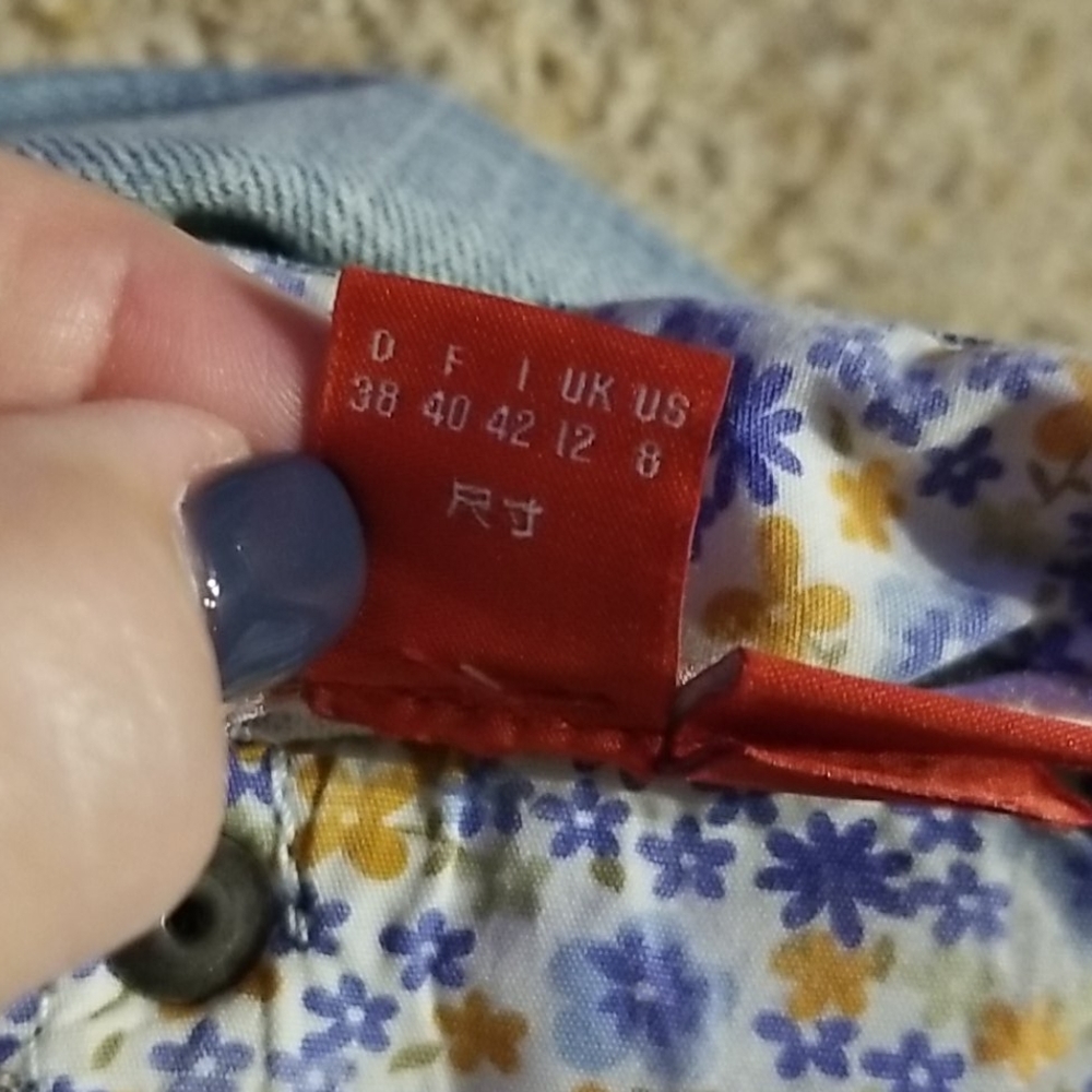 Jeans - Picture 4 of 4
